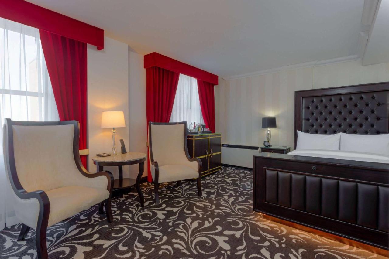 Hotel Retlaw, Trademark Collection By Wyndham Фон-дю-Лак Экстерьер фото